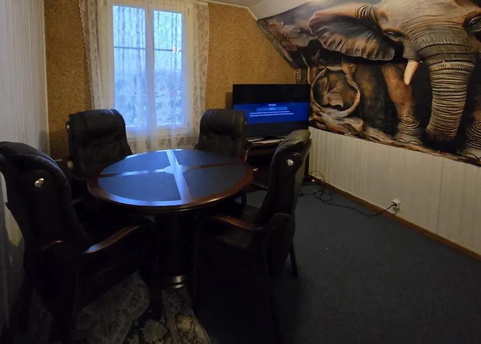 Villa De Maître In *