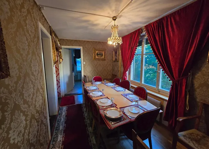 Villa De Maître In *