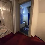 De Maitre In